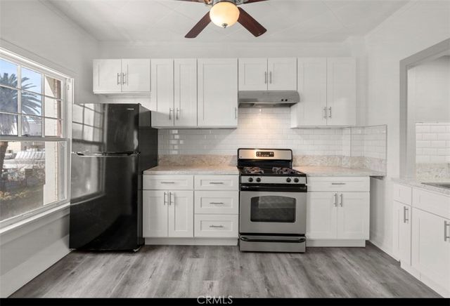 2121 James M Wood Boulevard 221, Los Angeles, CA 90006