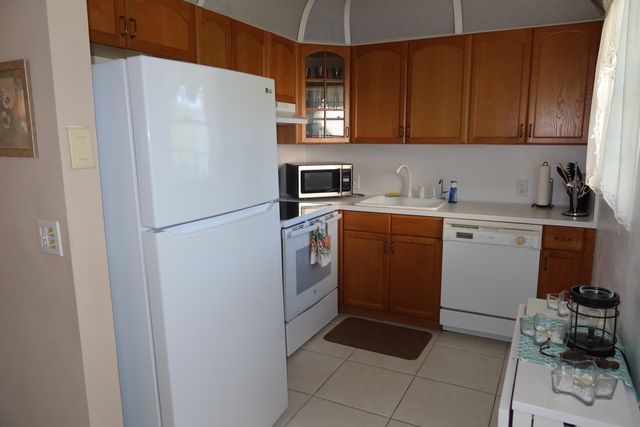 102 Brighton C, Boca Raton, FL 33434