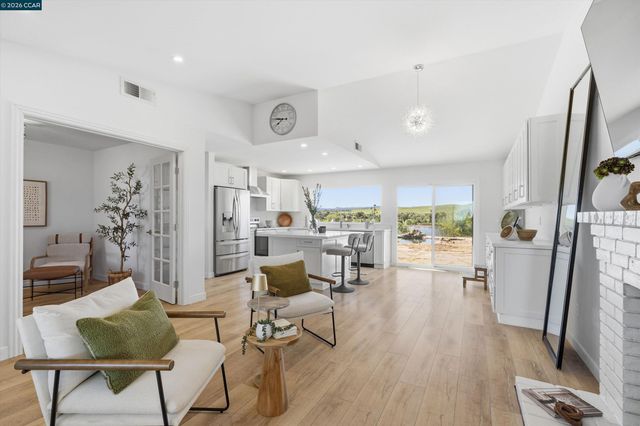 4101 S Royal Links Cir, Antioch, CA 94509