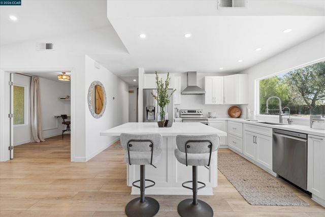 4101 S Royal Links Cir, Antioch, CA 94509