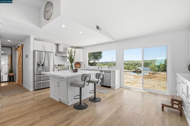 4101 S Royal Links Cir, Antioch, CA 94509