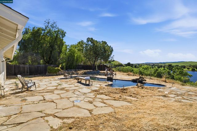 4101 S Royal Links Cir, Antioch, CA 94509