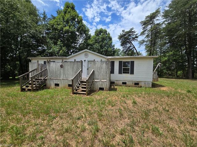 580 Barnes Road, Eden, NC 27288