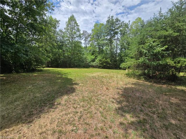 580 Barnes Road, Eden, NC 27288