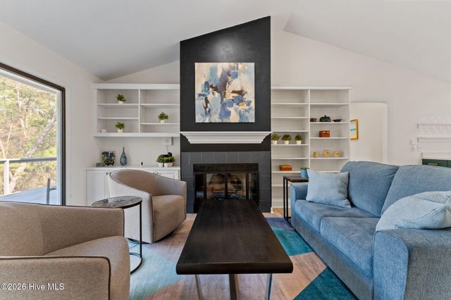 21 La Quinta Loop, Pinehurst, NC 28374