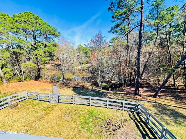 21 La Quinta Loop, Pinehurst, NC 28374