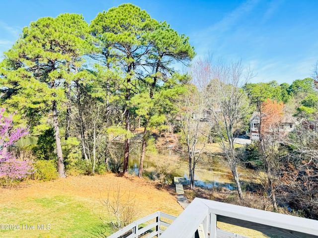 21 La Quinta Loop, Pinehurst, NC 28374