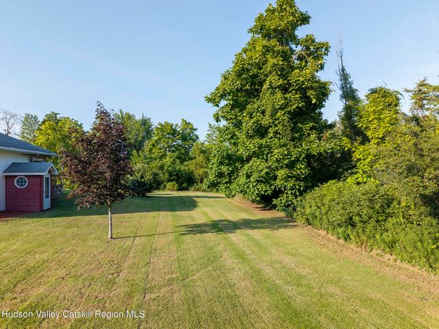2084 Route 32, Saugerties, NY 12477