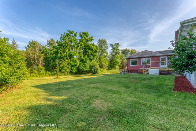 2084 Route 32, Saugerties, NY 12477
