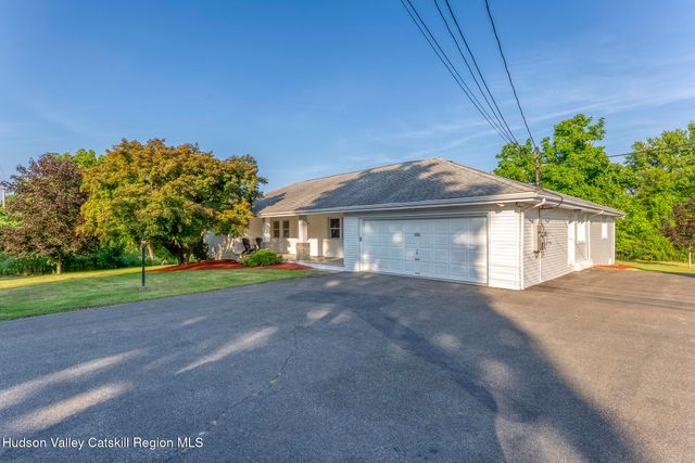 2084 Route 32, Saugerties, NY 12477