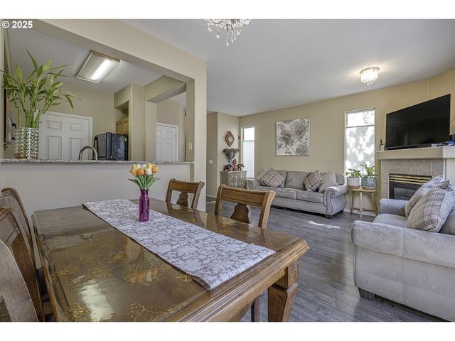 3967 Sw 182ND Pl, Beaverton, OR 97078