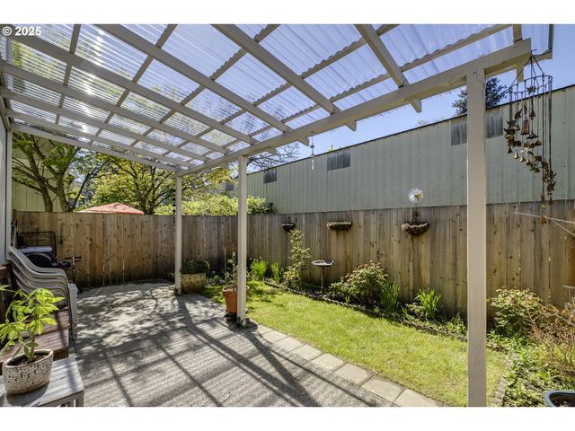 3967 Sw 182ND Pl, Beaverton, OR 97078