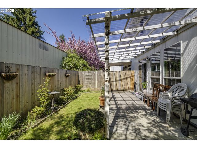 3967 Sw 182ND Pl, Beaverton, OR 97078