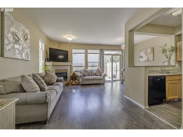 3967 Sw 182ND Pl, Beaverton, OR 97078