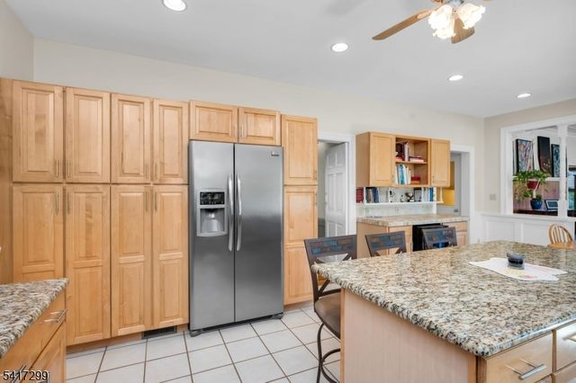 4 Kindred Ct, Bernards Twp., NJ 07920