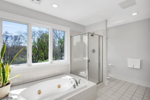 4 Kindred Ct, Bernards Twp., NJ 07920