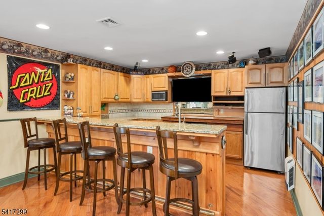 4 Kindred Ct, Bernards Twp., NJ 07920