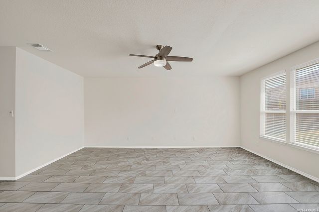 424 LANDMARK FALLS, Cibolo, TX 78108