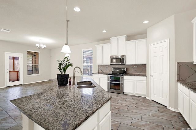 424 LANDMARK FALLS, Cibolo, TX 78108