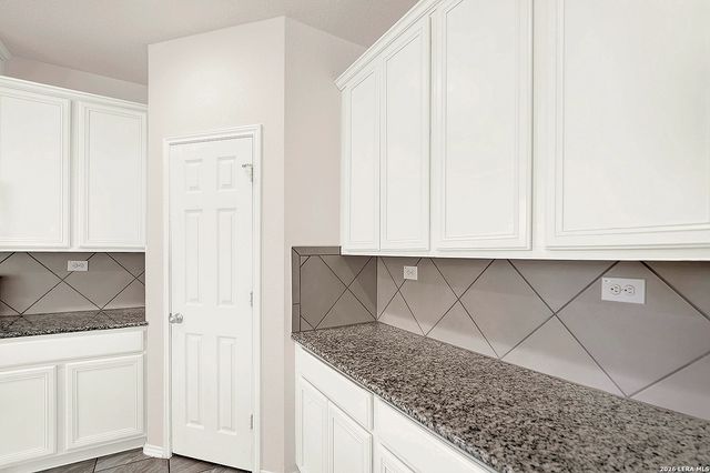 424 LANDMARK FALLS, Cibolo, TX 78108