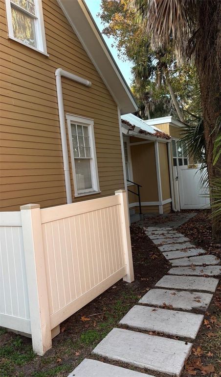 860 MAGNOLIA AVENUE 2, Daytona Beach, FL 32114