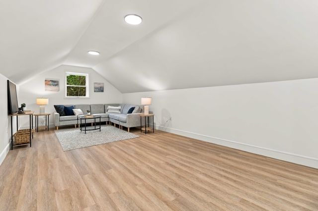 38 Elmwood St 2, Salisbury, MA 01952