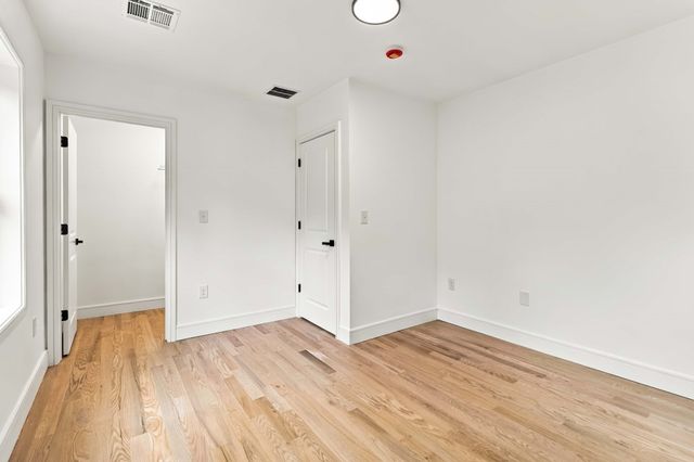 38 Elmwood St 2, Salisbury, MA 01952