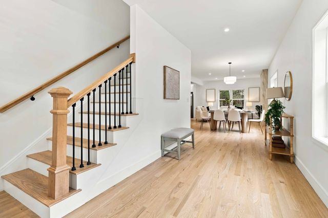 38 Elmwood St 2, Salisbury, MA 01952