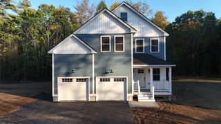 38 Elmwood St 2, Salisbury, MA 01952