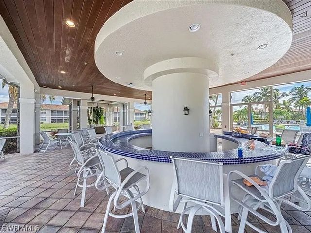 3017 Driftwood WAY 3004, Naples, FL 34109