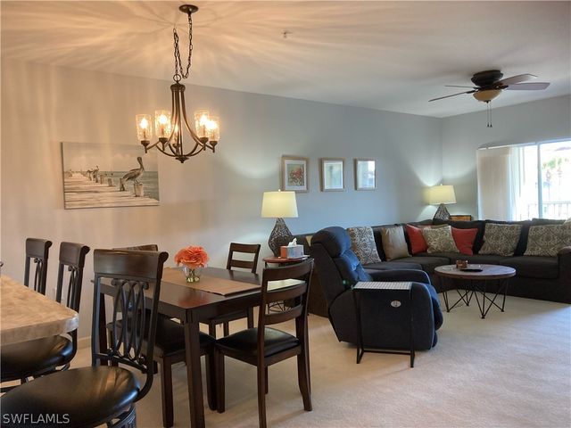 3017 Driftwood WAY 3004, Naples, FL 34109