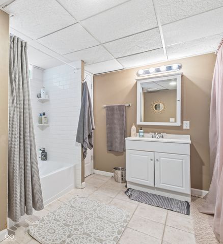 1353 E Loretta Drive, Indianapolis, IN 46227