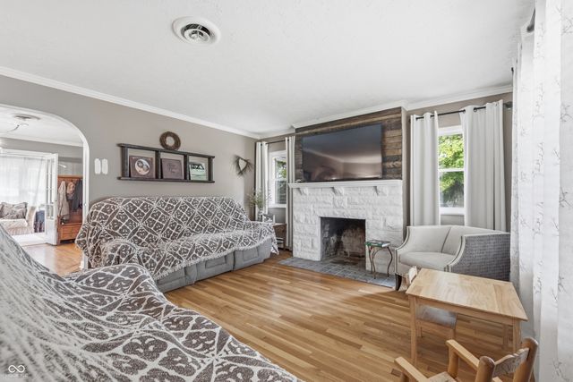 1353 E Loretta Drive, Indianapolis, IN 46227