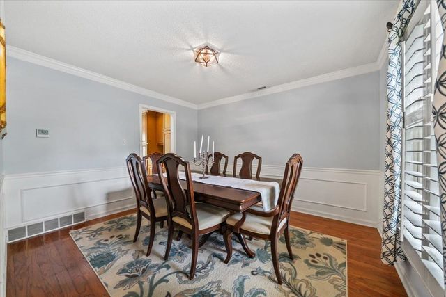 1217 SADDLE RIDGE DR, Germantown, TN 38138