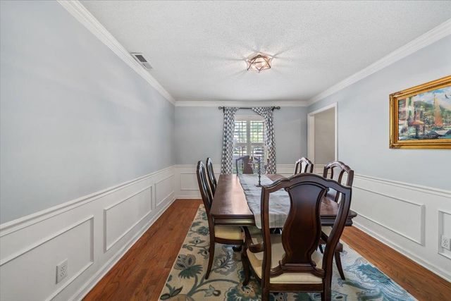 1217 SADDLE RIDGE DR, Germantown, TN 38138