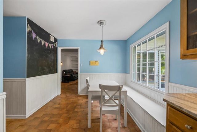 1217 SADDLE RIDGE DR, Germantown, TN 38138