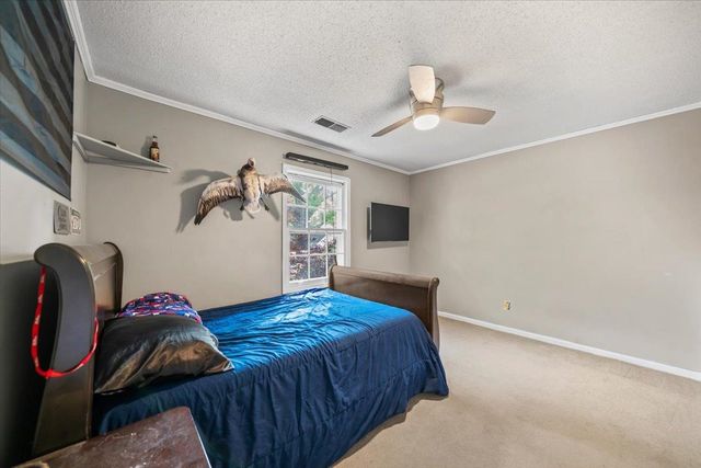 1217 SADDLE RIDGE DR, Germantown, TN 38138