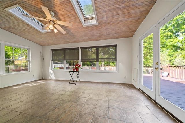 1217 SADDLE RIDGE DR, Germantown, TN 38138