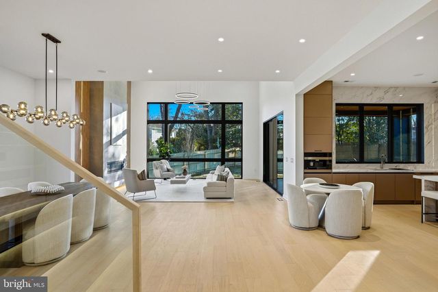 7103 WESTBURY RD, Mclean, VA 22101