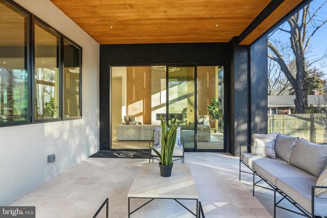 7103 WESTBURY RD, Mclean, VA 22101