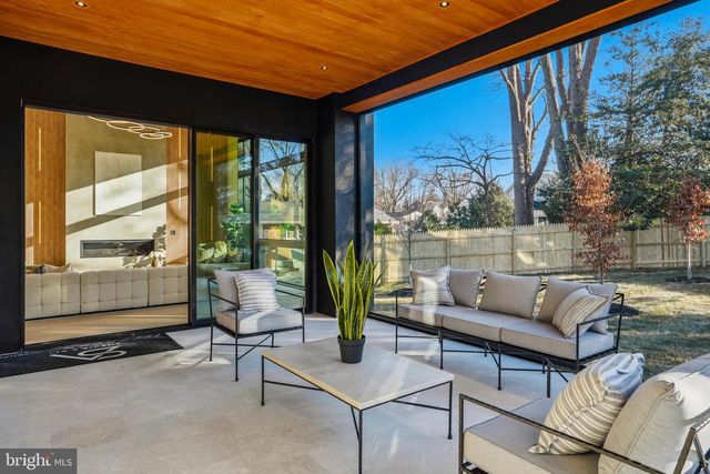 7103 WESTBURY RD, Mclean, VA 22101