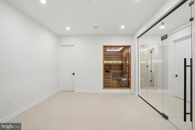 7103 WESTBURY RD, Mclean, VA 22101