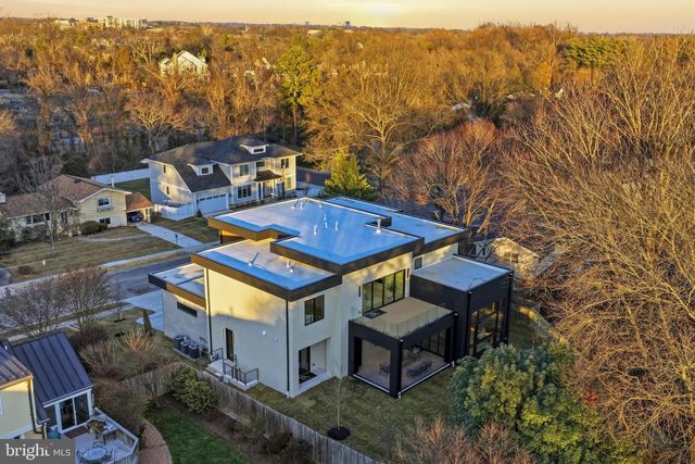 7103 WESTBURY RD, Mclean, VA 22101