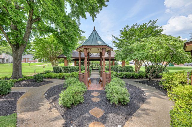 203 W Cedar St, Goodlettsville, TN 37072