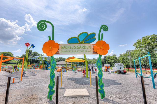 203 W Cedar St, Goodlettsville, TN 37072