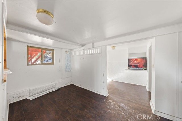 5595 Sycamore Street, Wrightwood, CA 92397