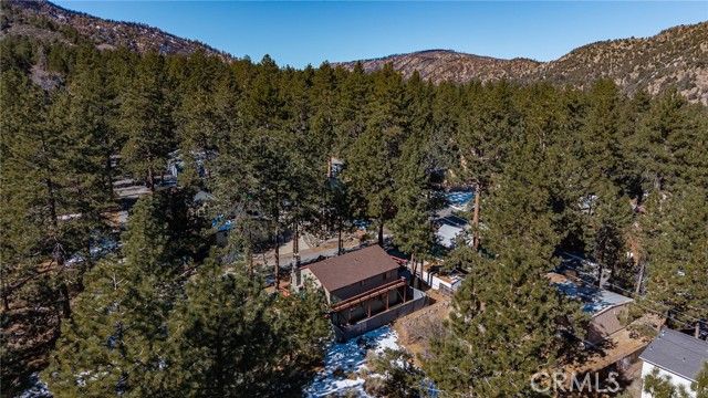 5595 Sycamore Street, Wrightwood, CA 92397