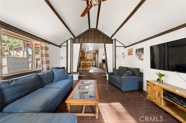 5595 Sycamore Street, Wrightwood, CA 92397