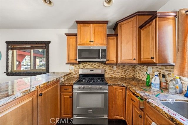 5595 Sycamore Street, Wrightwood, CA 92397