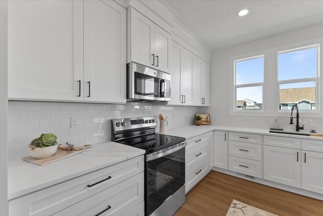 1322 NW 27th Street, Ankeny, IA 50023